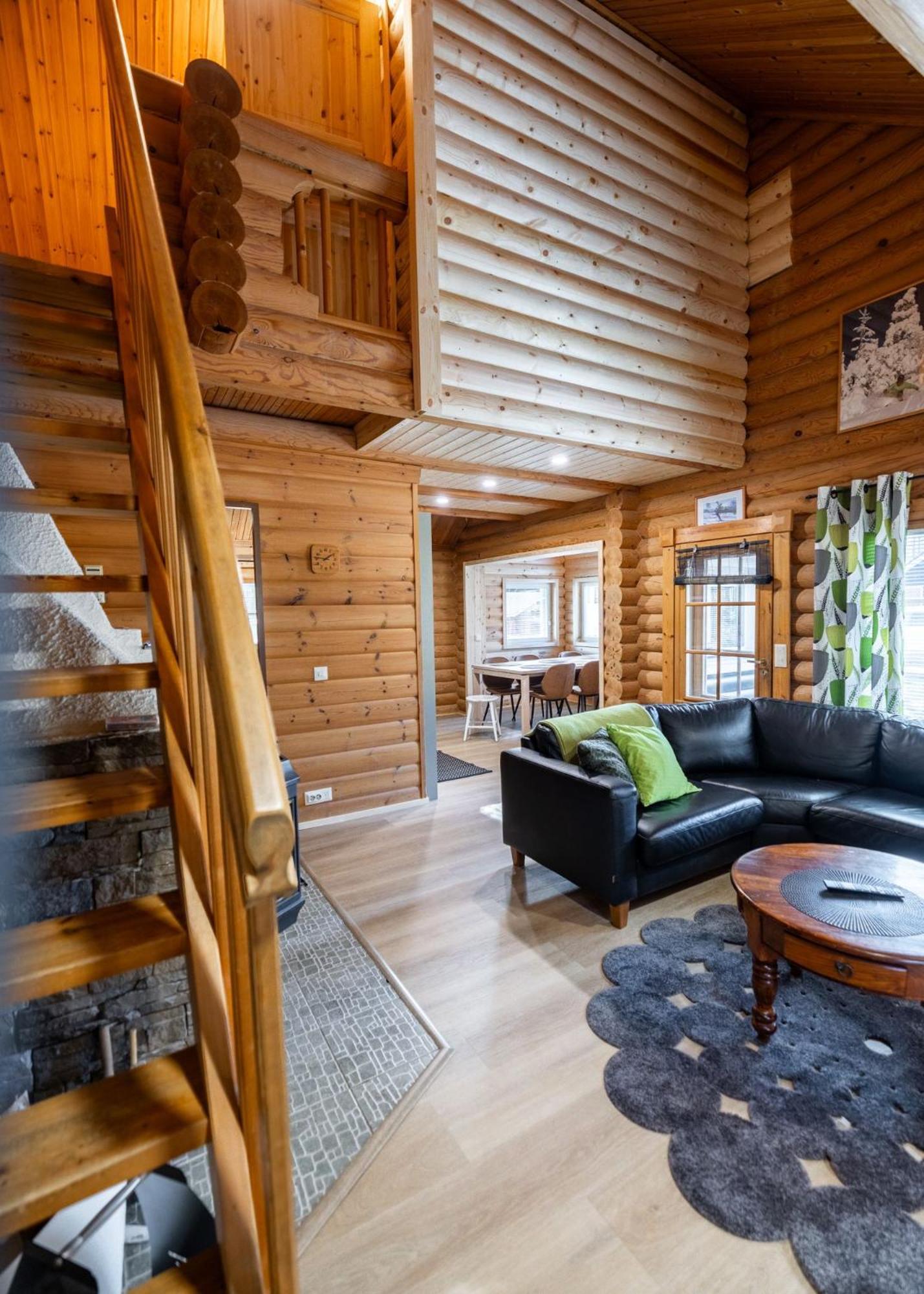 Pyhaen Kortepuolukka Pyhätunturi Exterior foto